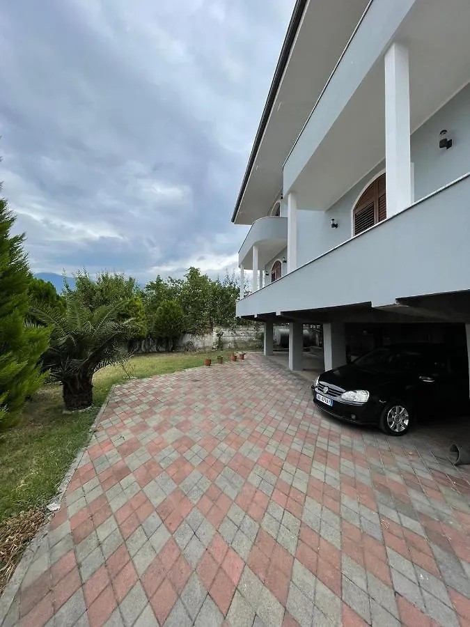 Emanuel'S Villa Tirana Apartment