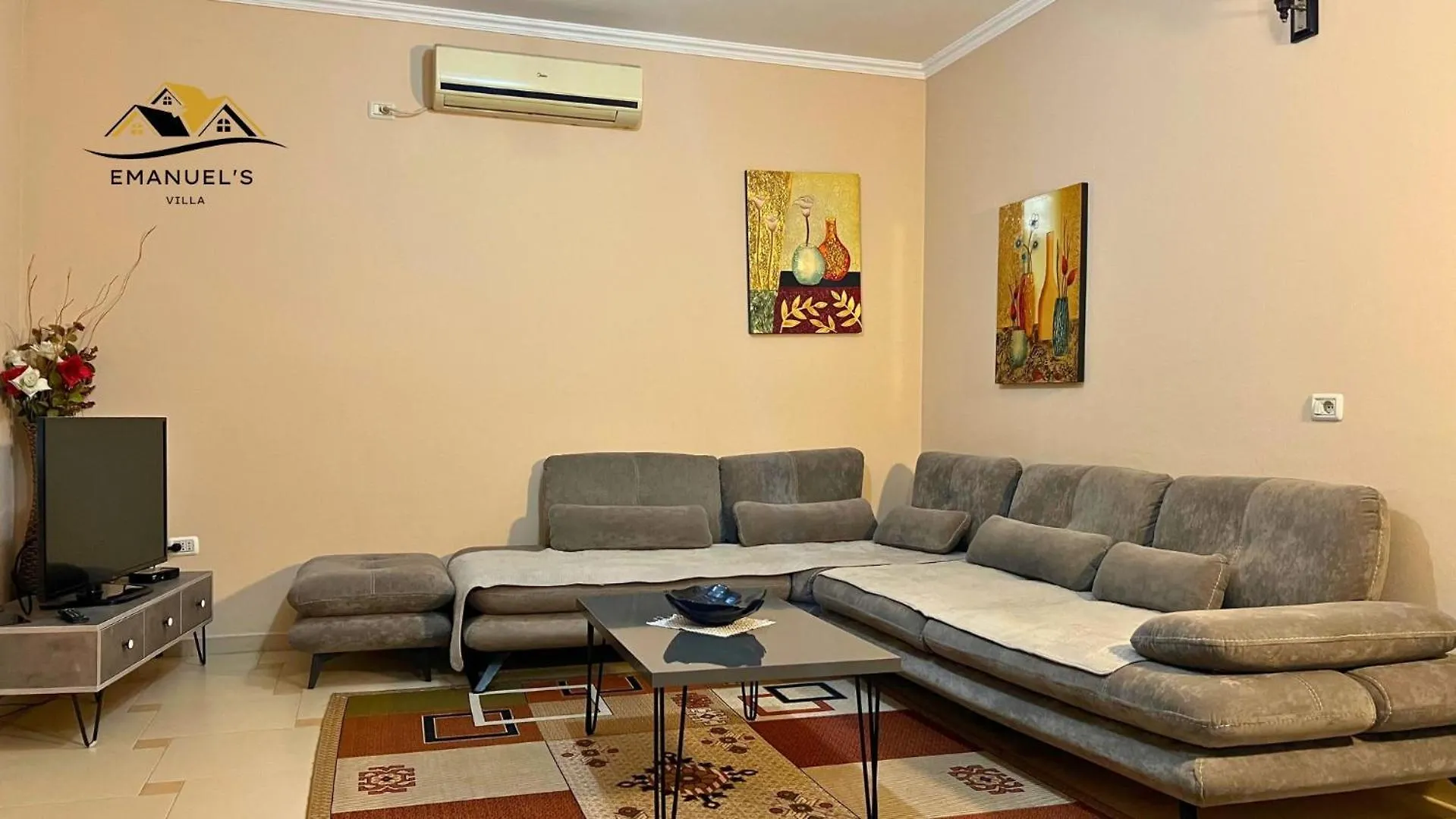Emanuel'S Villa Tirana